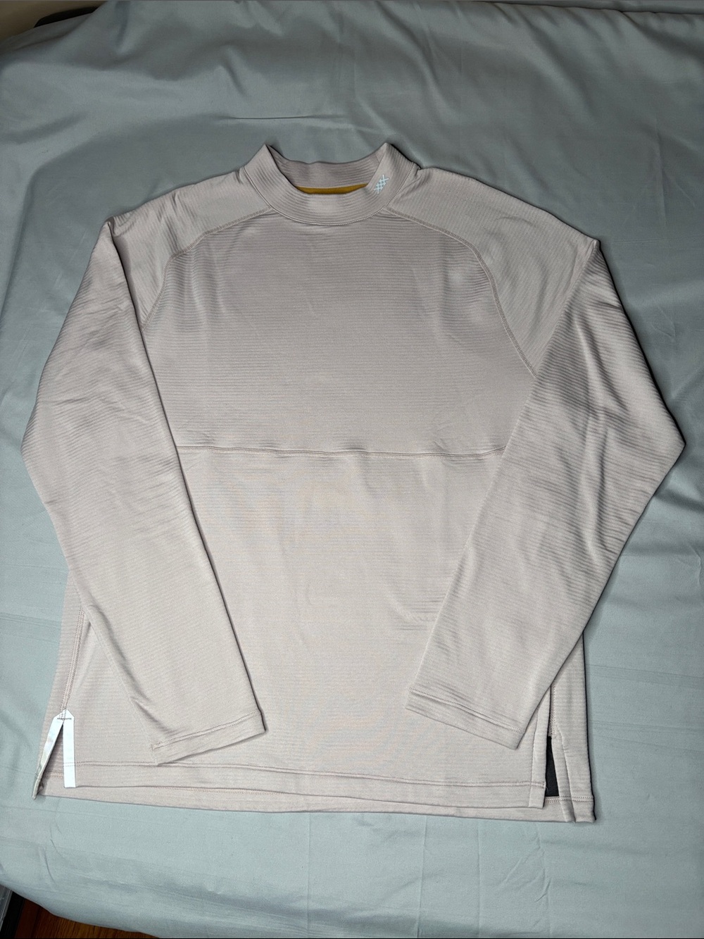 RHONE New Men's Extra Mile Long Sleeve Pullover Shirt Size Medium